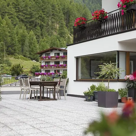 Falkner Appartement Sölden