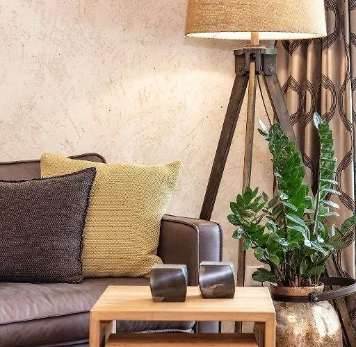 Falkner Appartement *