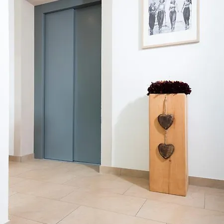 Apart Falkner Solden