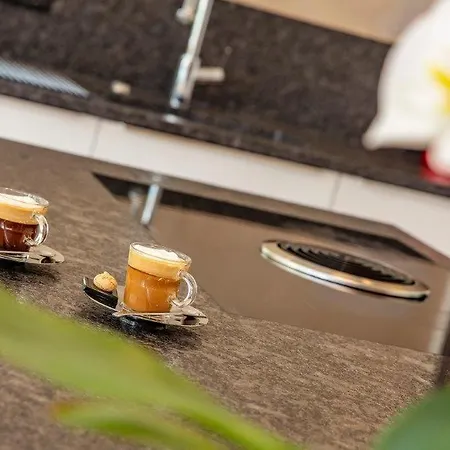 Apart Falkner Apartment *